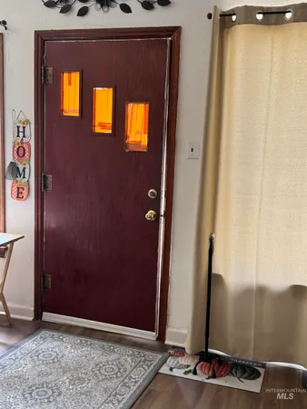 $300,000 | 120 9th Avenue North, Buhl, ID 83316