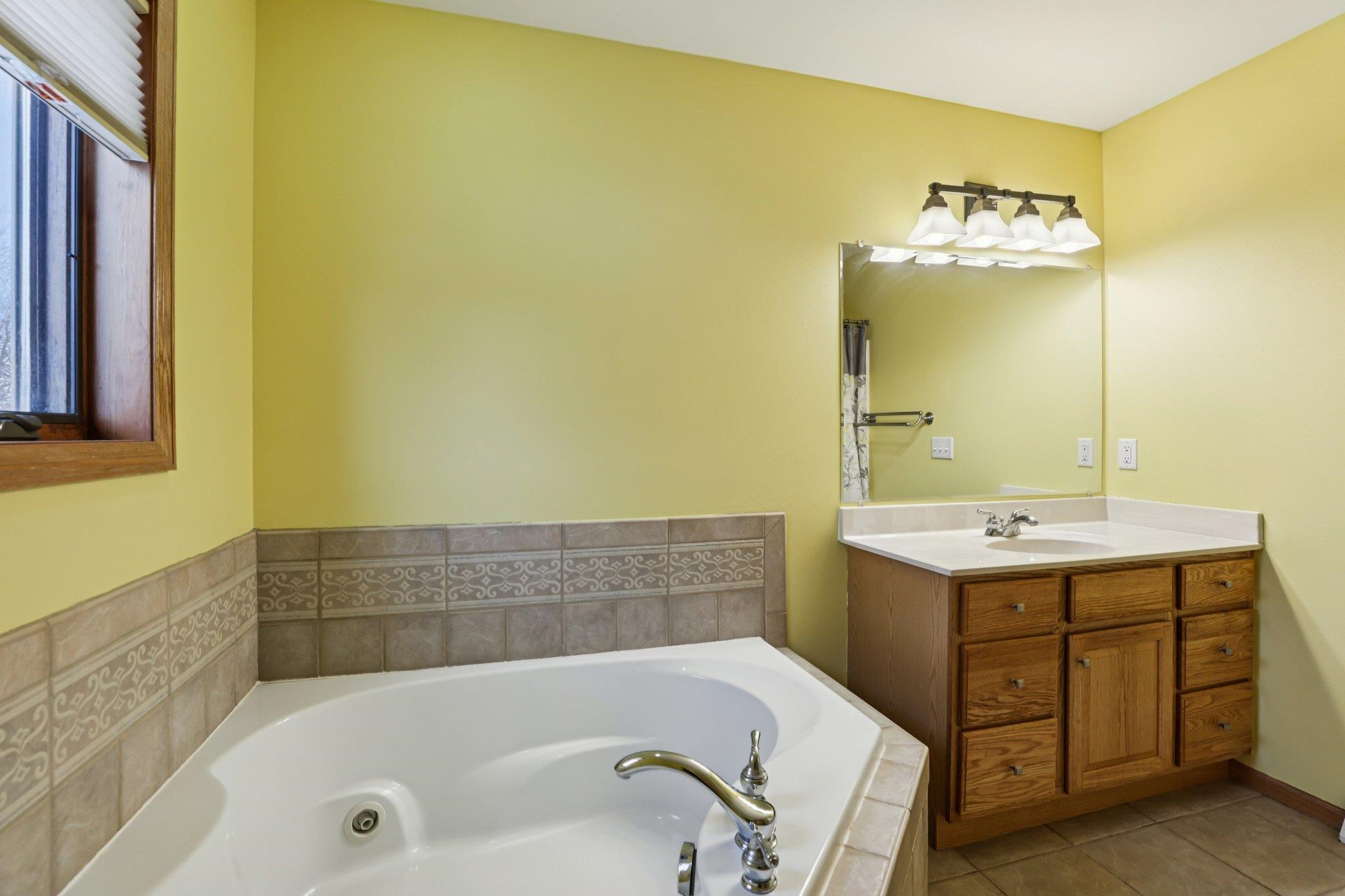 9414 Whippoorwill Way Middleton, WI 53562 - Photo 20 of 64