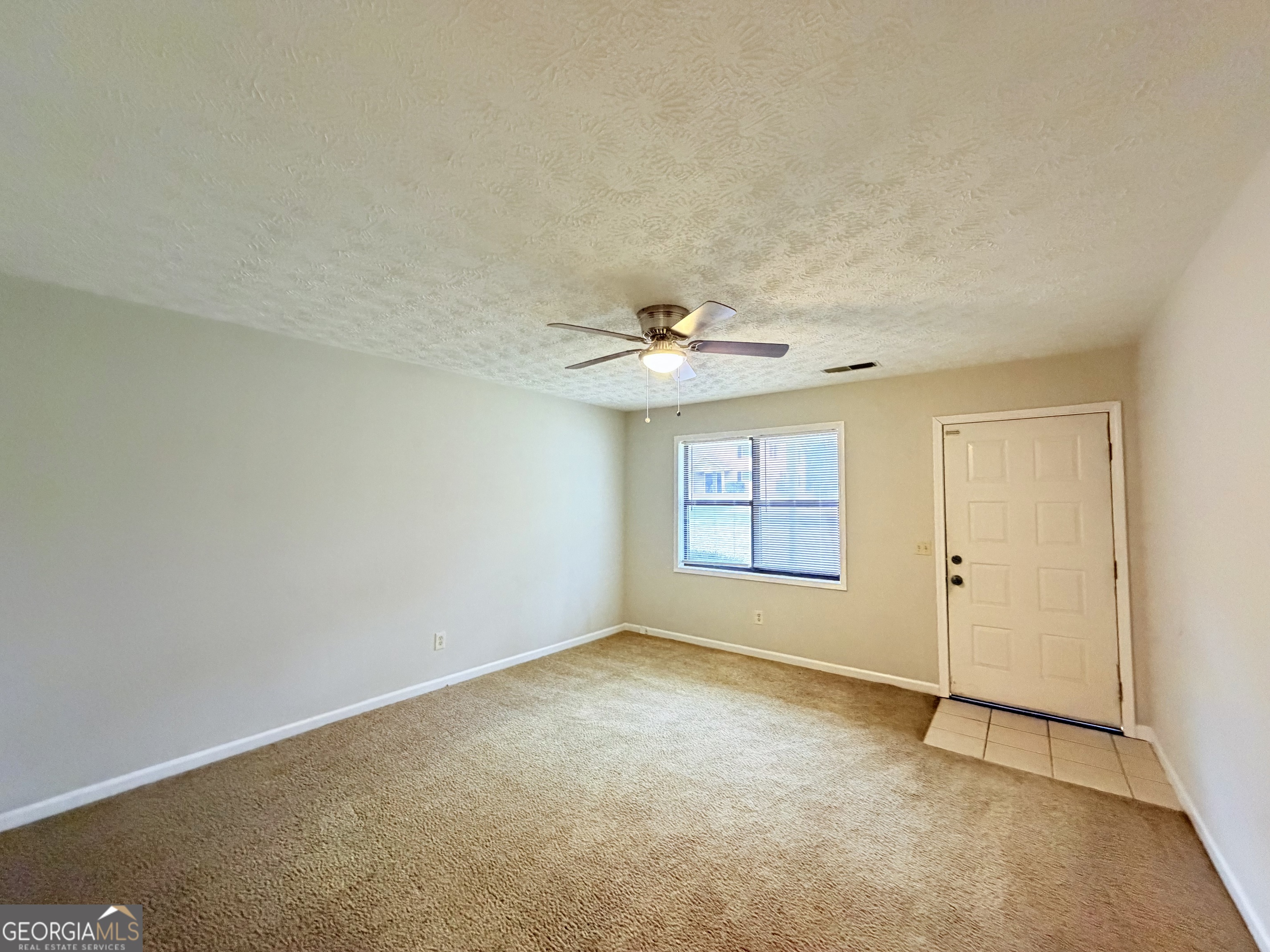 102 Kimberly Way Southwest Marietta, GA 30064 - Photo 5 of 14