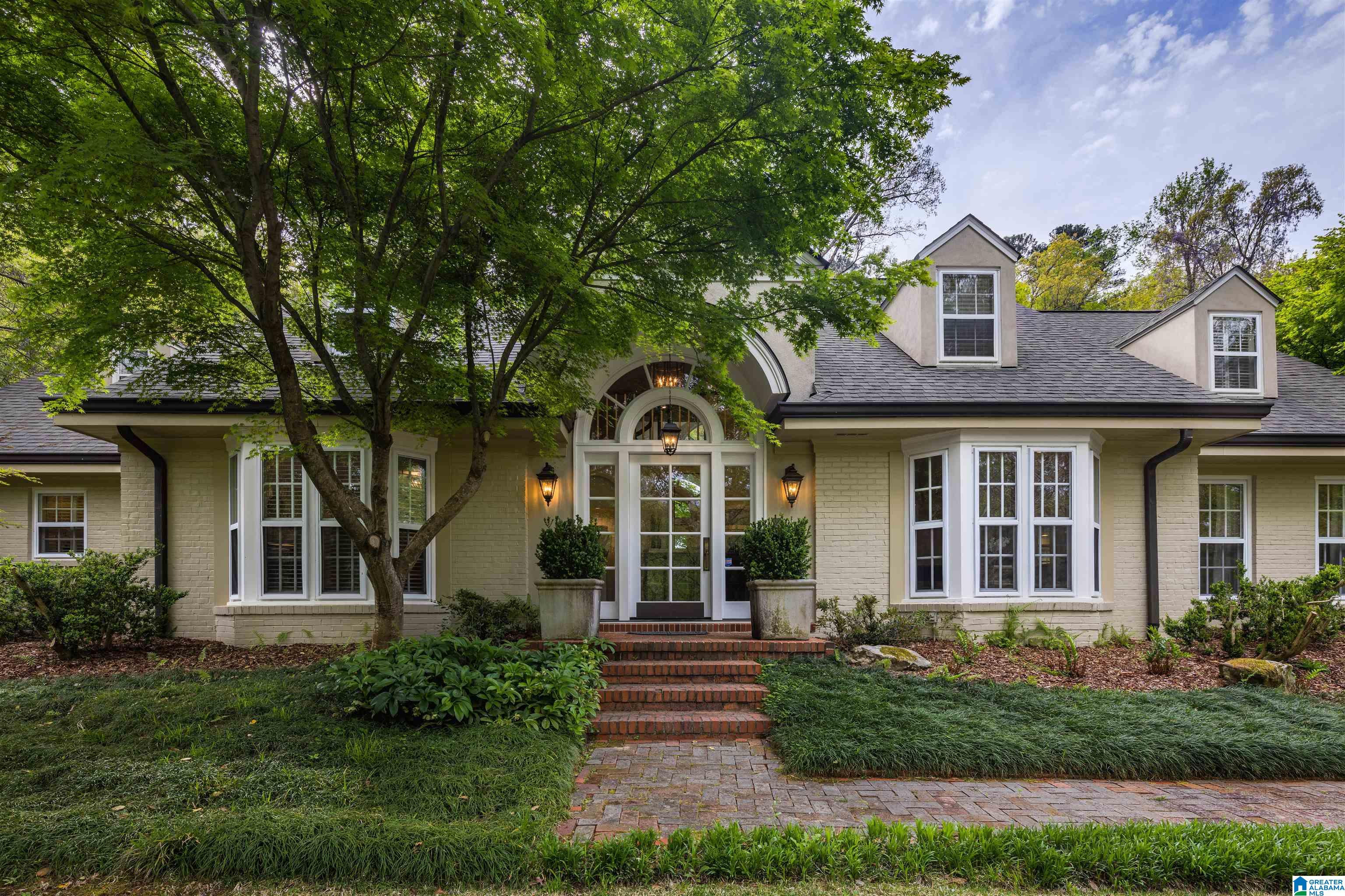 3010 Park Brook Road Birmingham, AL 35213 - Photo 2 of 50