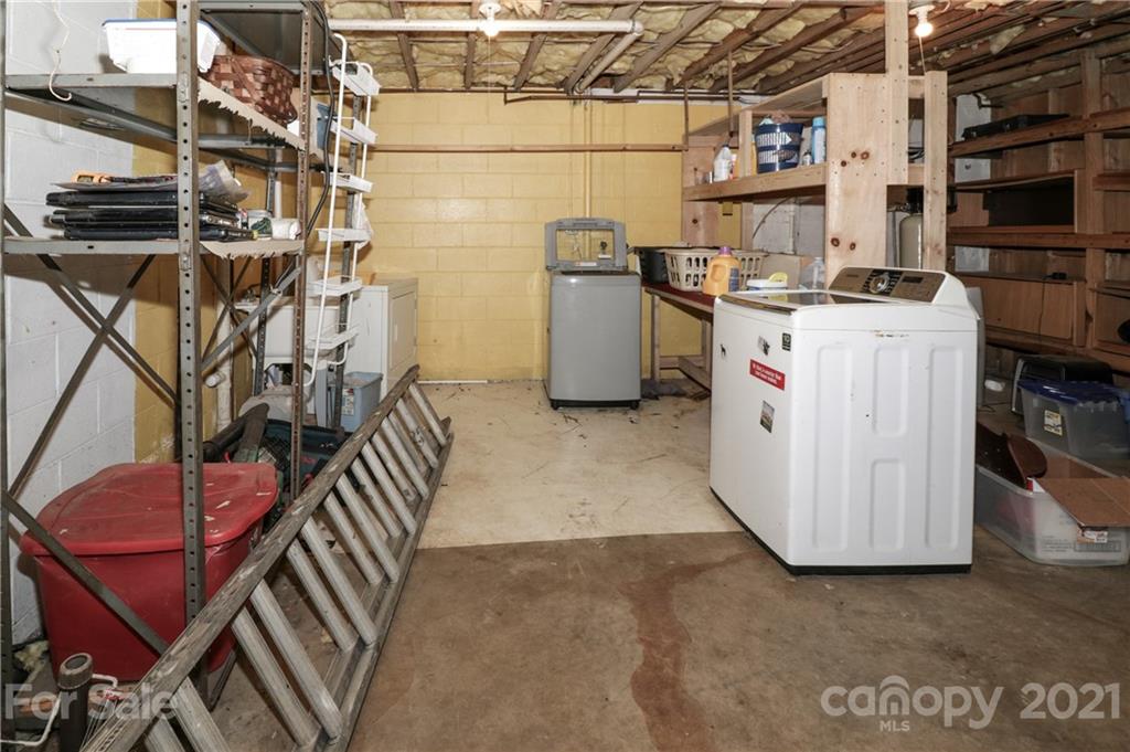 36 Maney Branch Road Weaverville, NC 28787 - Photo 39 of 42 a utility room with dryer and washer