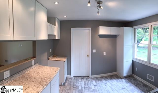 314 Hunts Bridge Road Greenville, SC 29617 - Photo 4 of 14