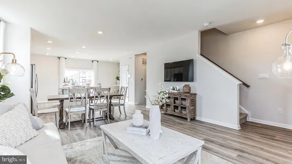 $3,100 | 235 Macoun Way, Glassboro, NJ 08028