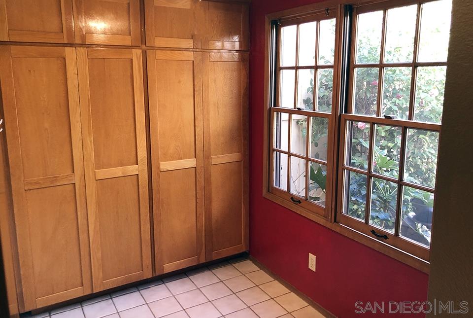 8555 Circle R Course Lane Escondido, CA 92026 - Photo 10 of 16