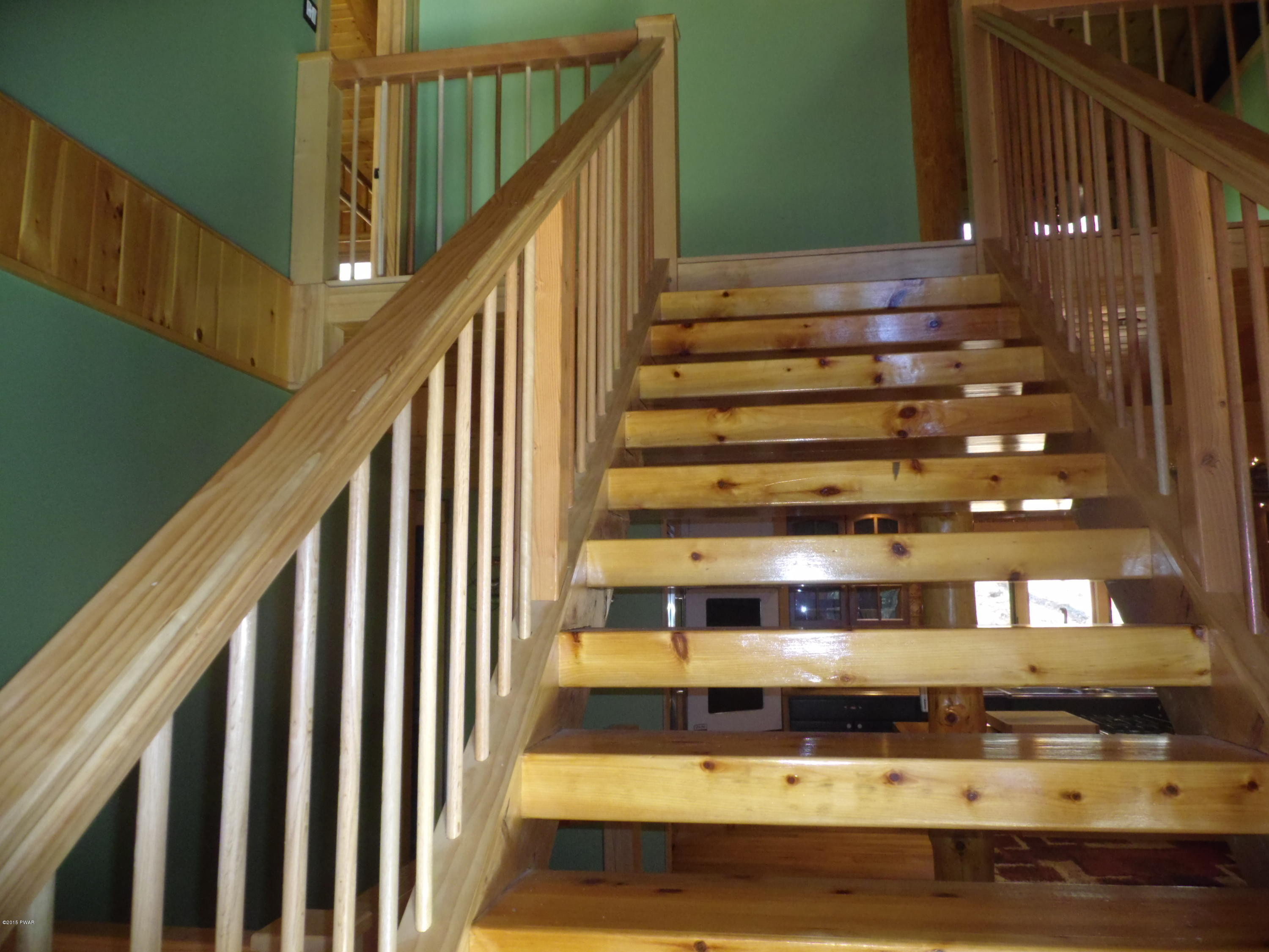 8 Lacawac Road Lake Ariel, PA 18436 - Photo 21 of 31