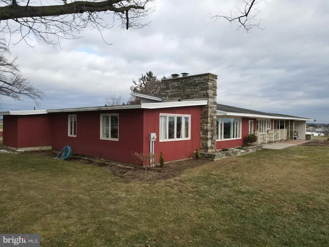 $350,000 | 2361 Leabrook Road, Lancaster, PA 17601
