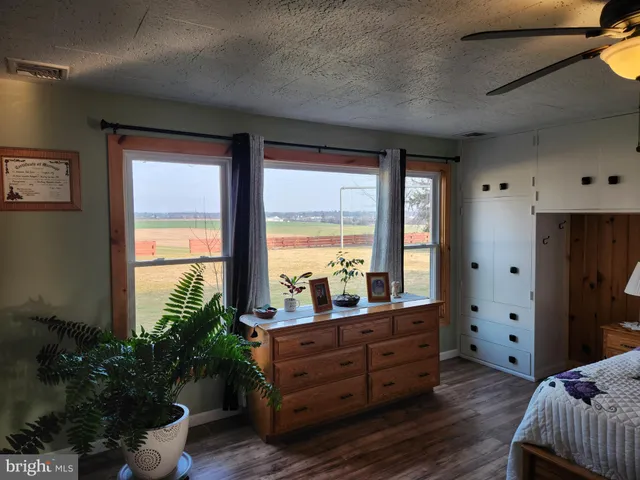 $350,000 | 2361 Leabrook Road, Lancaster, PA 17601