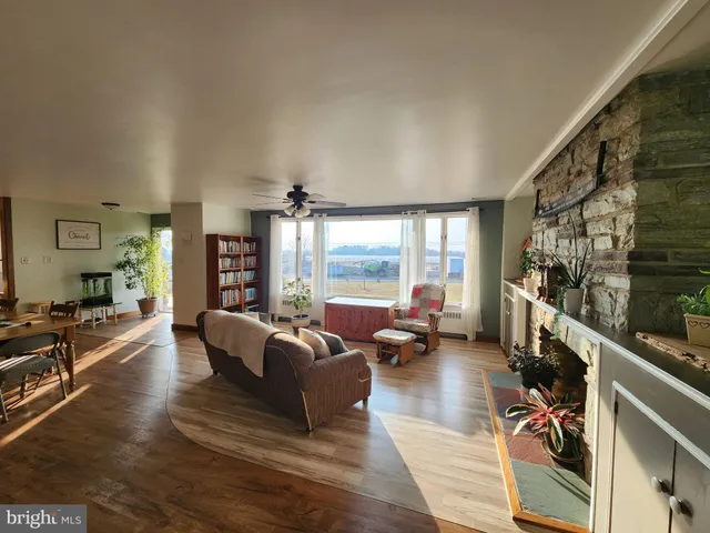 $350,000 | 2361 Leabrook Road, Lancaster, PA 17601