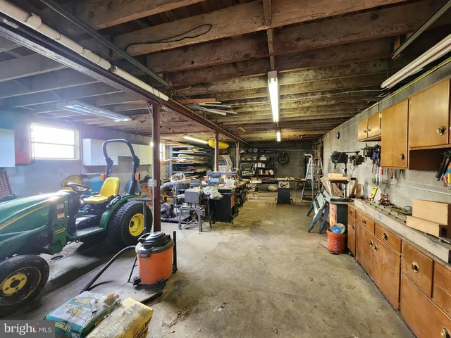 $350,000 | 2361 Leabrook Road, Lancaster, PA 17601