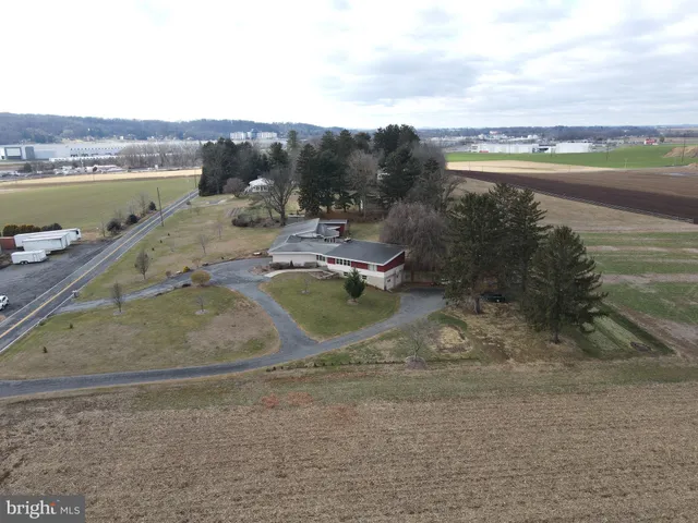 $350,000 | 2361 Leabrook Road, Lancaster, PA 17601