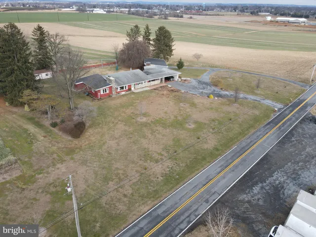 $350,000 | 2361 Leabrook Road, Lancaster, PA 17601