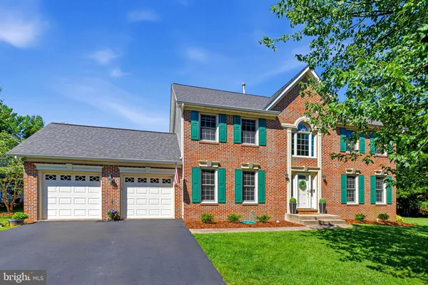 $985,000 | 13425 Alfred Mill Court, Herndon, VA 20171