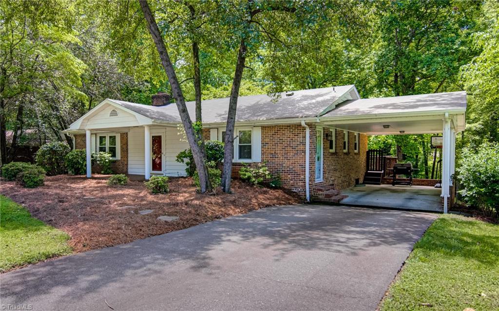 650 Alpine Road Winston-Salem, NC 27104 - Photo 2 of 29
