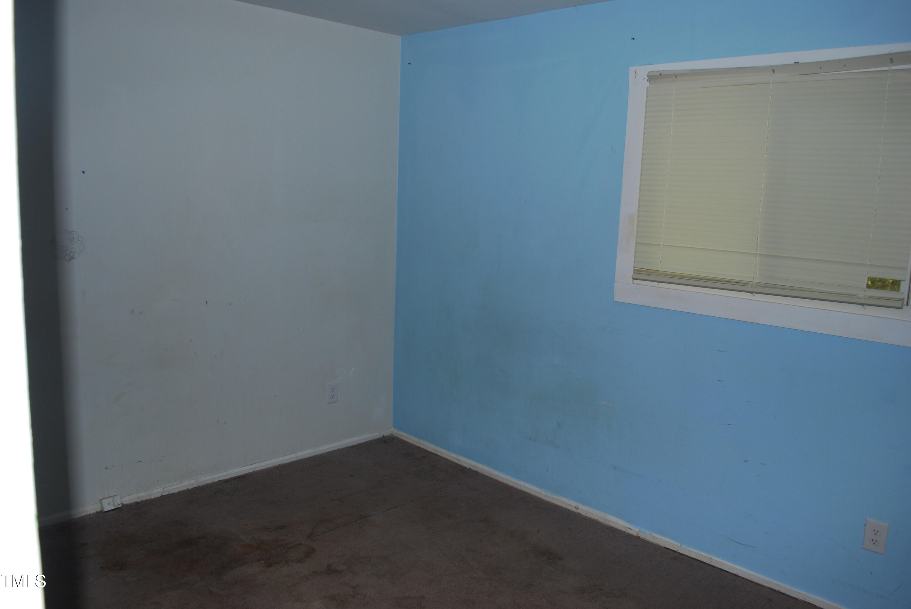 1212 Armstrong Circle Raleigh, NC 27610 - Photo 8 of 18 DSC_0030