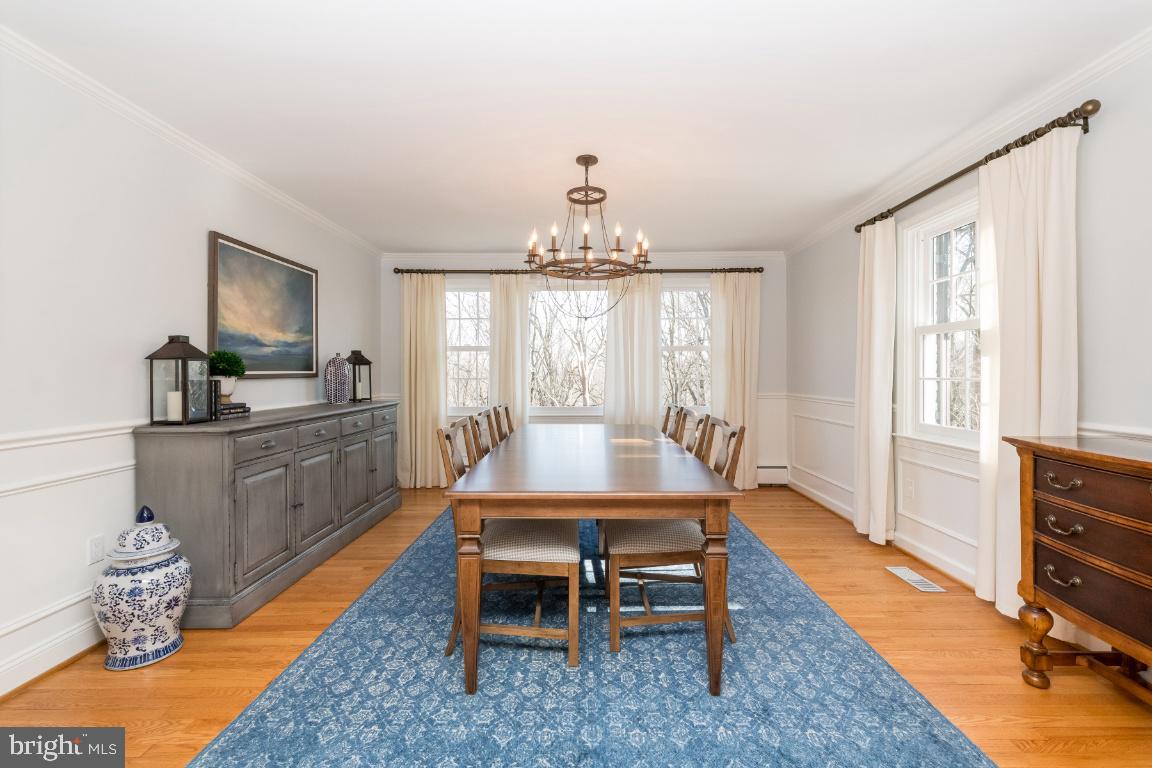 2407 Ravenview Road Lutherville-Timonium, MD 21093 - Photo 12 of 70 Gallery Image 12