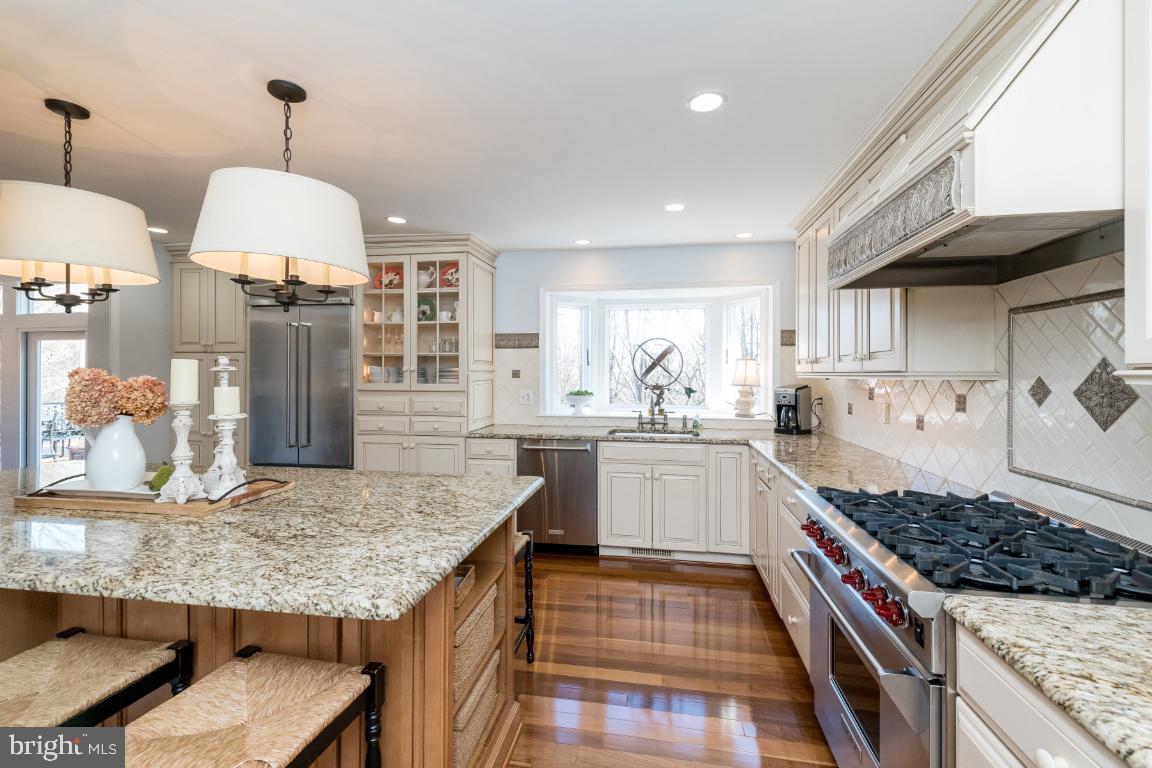 2407 Ravenview Road Lutherville-Timonium, MD 21093 - Photo 15 of 70 Gallery Image 15
