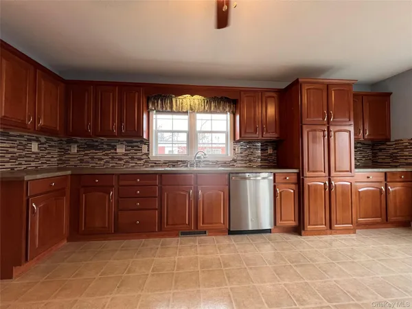 $125,000 | 6 Old State Road, Unit LOT N, Highland Falls, NY 10928