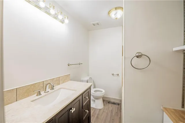 $550,000 | 723 North 9th Street, Kansas City, KS 66101