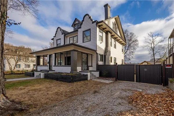 $400,000 | 723 North 9th Street, Kansas City, KS 66101