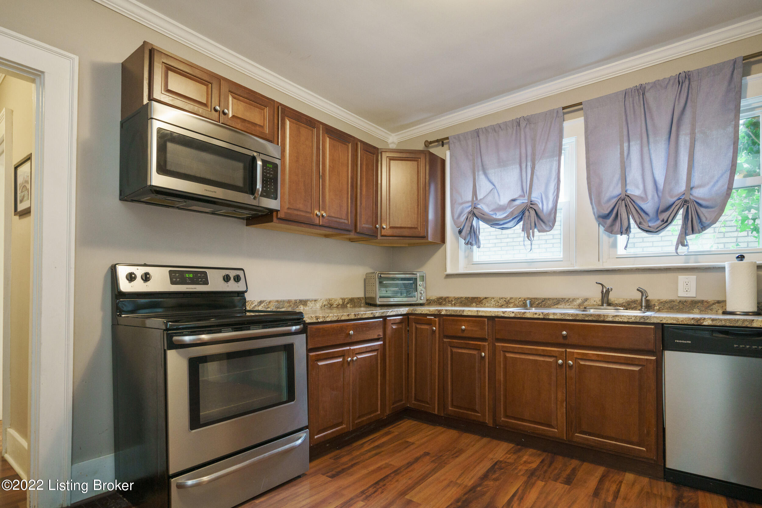 2429 Sherry Road Louisville, KY 40217 - Photo 14 of 54 2429 Sherry Road-25