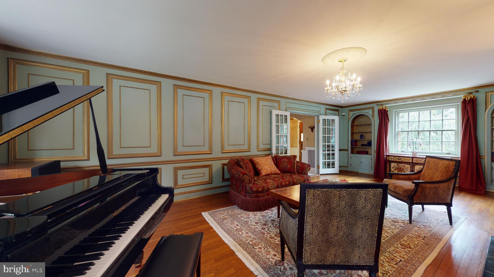 102 Tower Circle Yardley, PA 19067 - Photo 14 of 54 Living Room