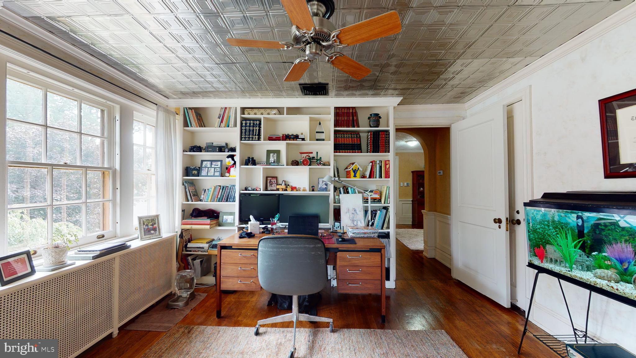 102 Tower Circle Yardley, PA 19067 - Photo 34 of 54 2nd floor Office/Guest Room (access to patio)