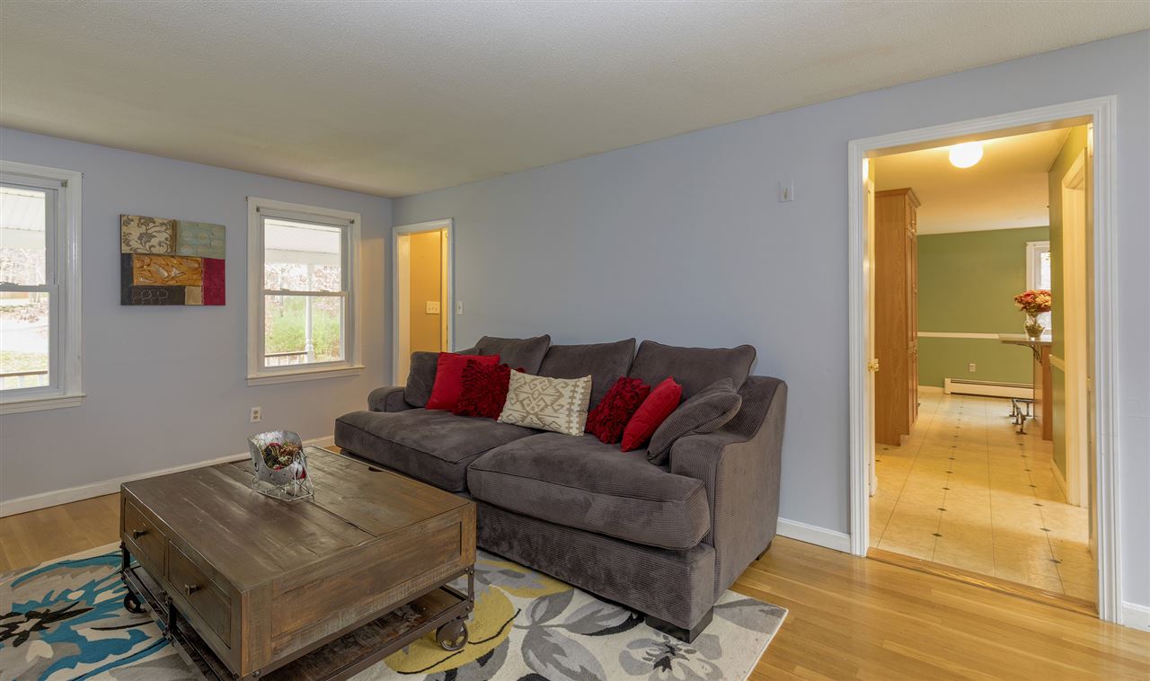 261 High Range Road Londonderry, NH 03053 - Photo 17 of 40