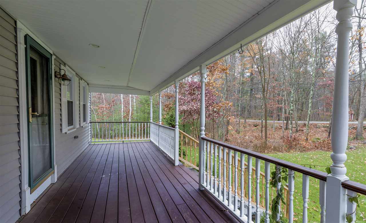 261 High Range Road Londonderry, NH 03053 - Photo 3 of 40
