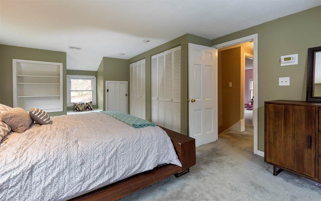 261 High Range Road Londonderry, NH 03053 - Photo 22 of 40