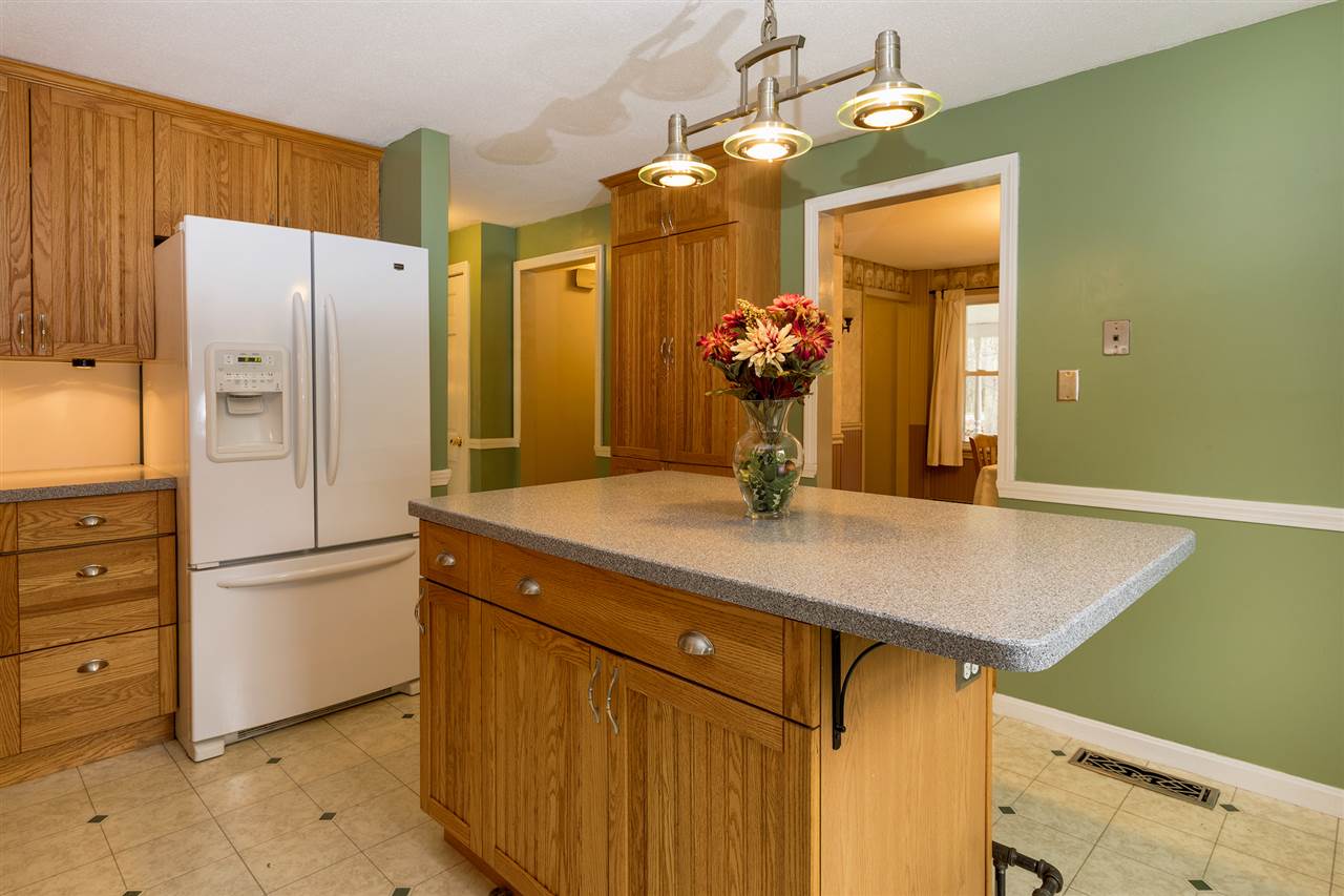 261 High Range Road Londonderry, NH 03053 - Photo 10 of 40