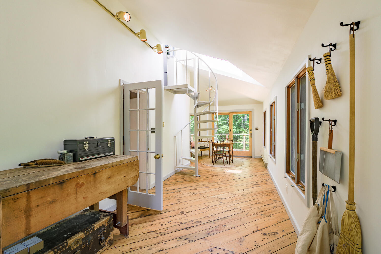 265 Greenacre Road Lincolnville, ME 04849 - Photo 12 of 29 265 Greenacre Rd 09