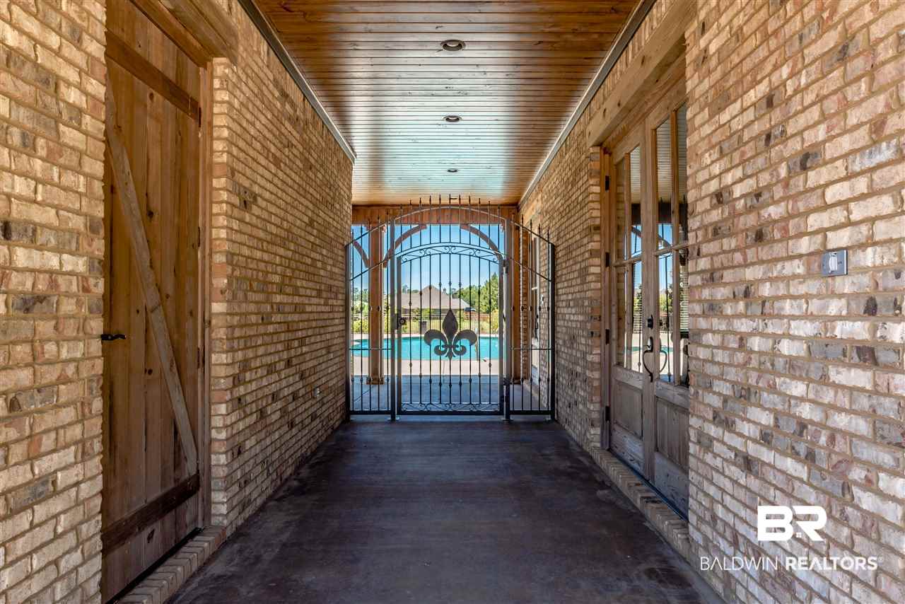 8745 Rosedown Lane Daphne, AL 36526 - Photo 31 of 42 Entrance Community Pool