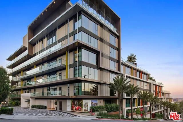 $3,395,000 | 8420 Sunset Boulevard, Unit 307, West Hollywood, CA 90069