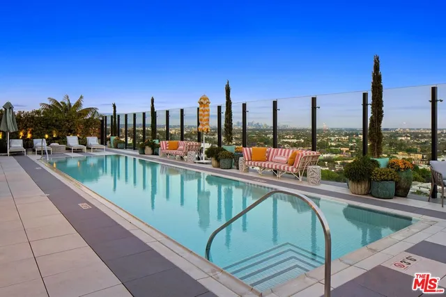 $3,395,000 | 8420 Sunset Boulevard, Unit 307, West Hollywood, CA 90069