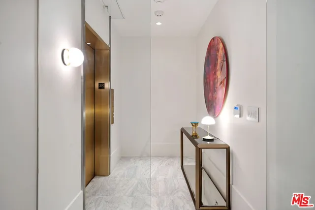 $3,395,000 | 8420 Sunset Boulevard, Unit 307, West Hollywood, CA 90069