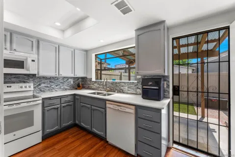 $569,000 | 988 East Main Street, Unit E, El Cajon, CA 92021