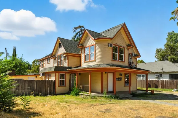 $815,000 | 312 West Main Street, Turlock, CA 95380