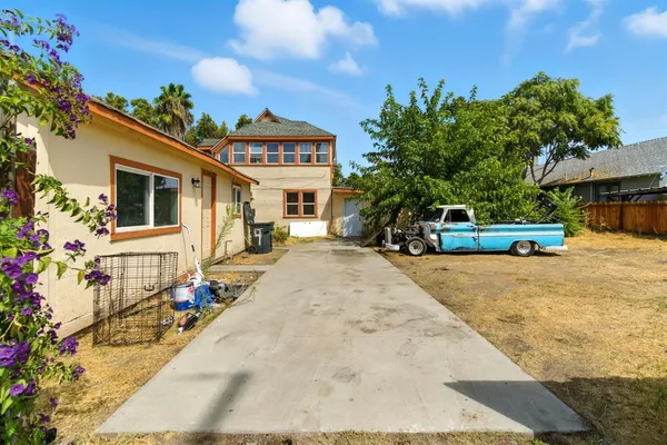 $815,000 | 312 West Main Street, Turlock, CA 95380