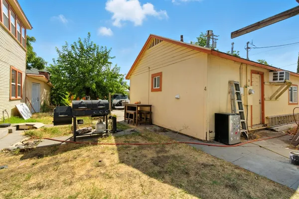 $815,000 | 312 West Main Street, Turlock, CA 95380