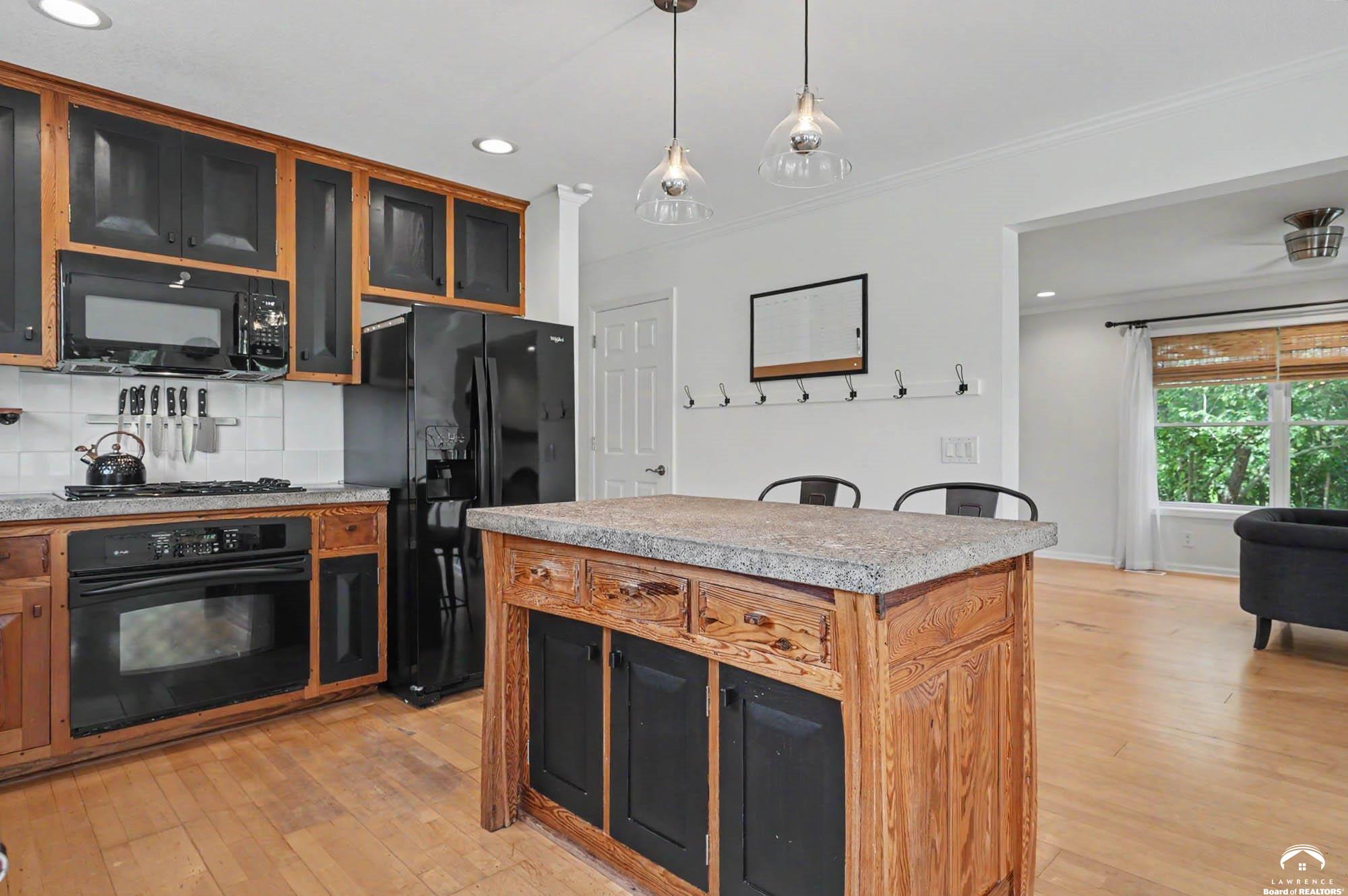 813 East 661 Diagonal Road Lawrence, KS 66047 - Photo 23 of 78