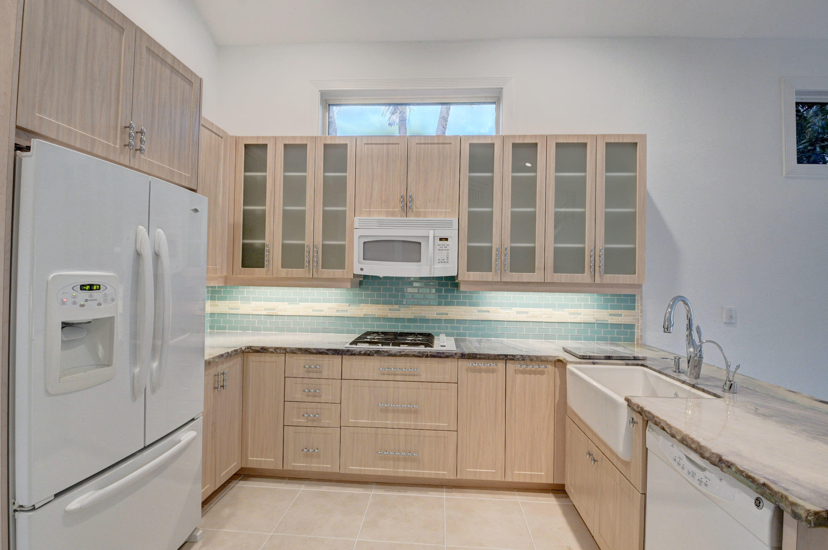 4266 Northwest 62nd Road Boca Raton, FL 33496 - Photo 8 of 25 Kitchen -3