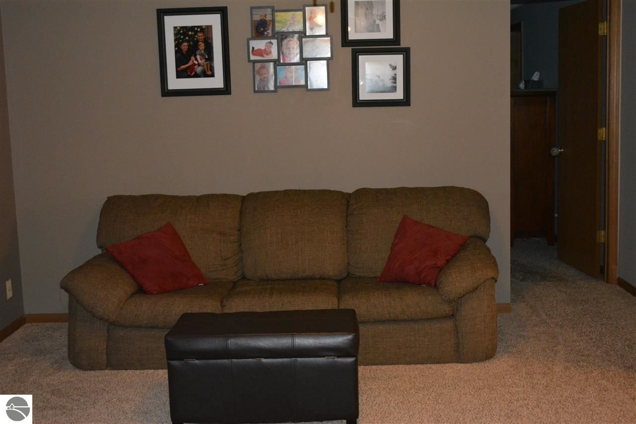 1200 South Meridian Road Mount Pleasant, MI 48858 - Photo 14 of 40 1795345-13.JPG