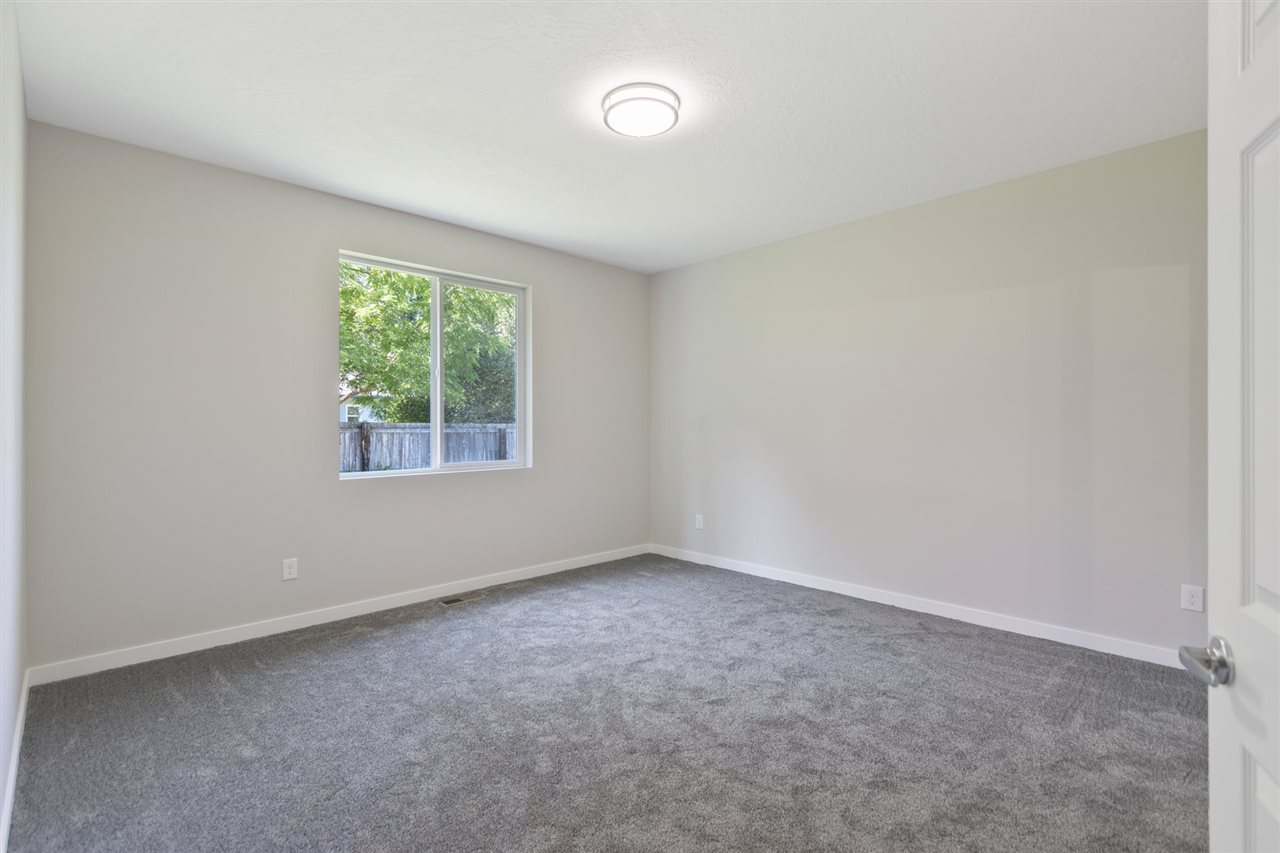 111 North Herald Road Spokane Valley, WA 99206 - Photo 14 of 25