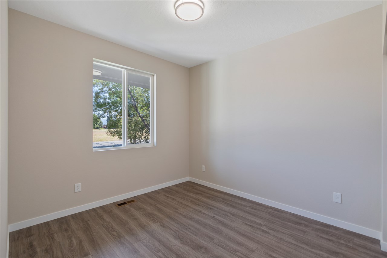 111 North Herald Road Spokane Valley, WA 99206 - Photo 19 of 25