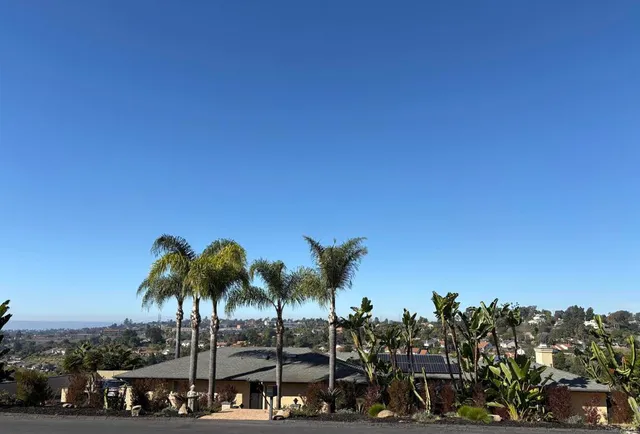 $1,590,000 | 2303 Snead Drive, Oceanside, CA 92056
