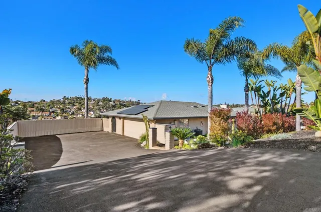 $1,590,000 | 2303 Snead Drive, Oceanside, CA 92056