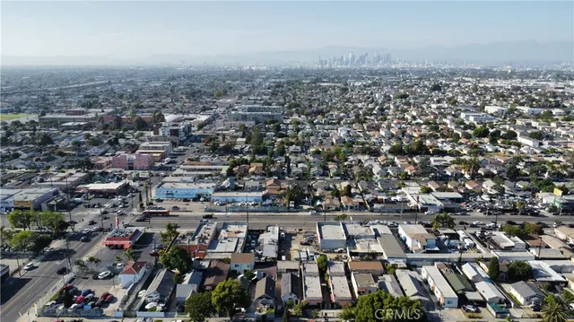 $1,275,000 | 124 East 74th Street, Los Angeles, CA 90003