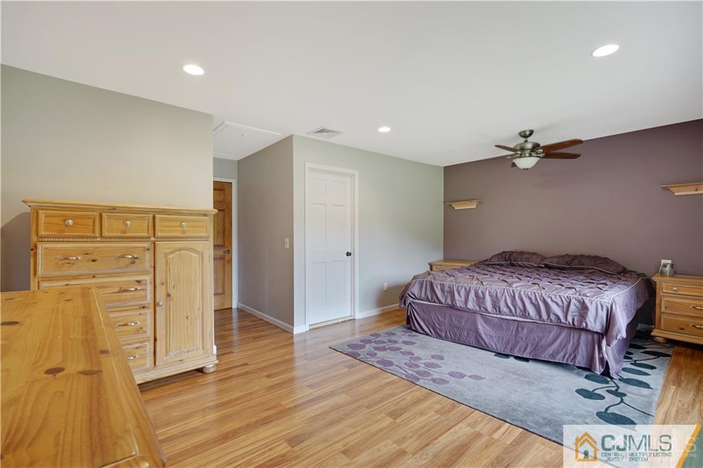38 Plennert Road Flemington, NJ 08822 - Photo 20 of 37 Gallery Image 20