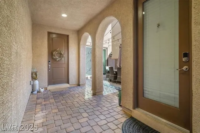 $725,000 | 9636 Wildflower Vista Avenue, Las Vegas, NV 89166