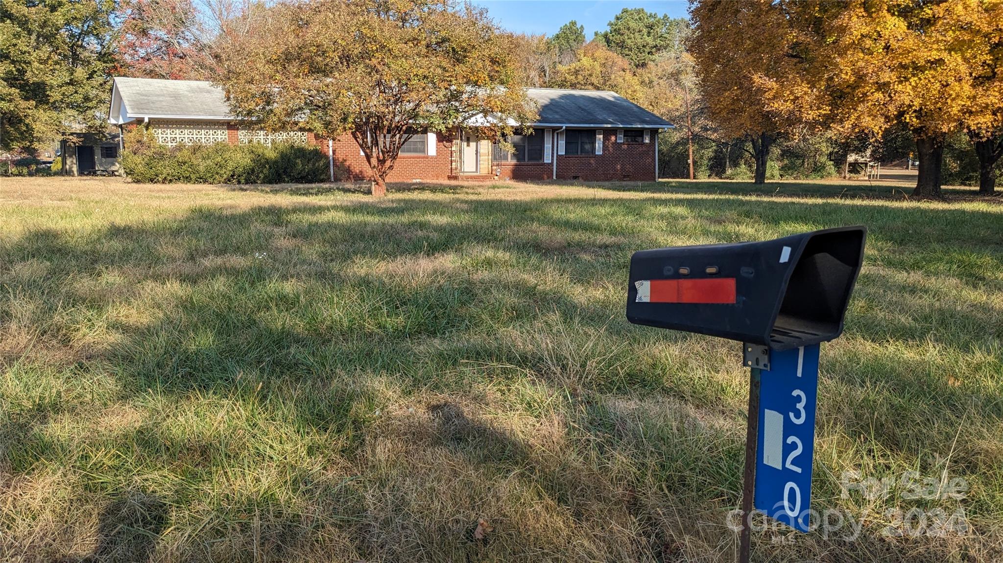 1320 Rhyne Road Charlotte, NC 28214 - Photo 2 of 10 Gallery Image 2
